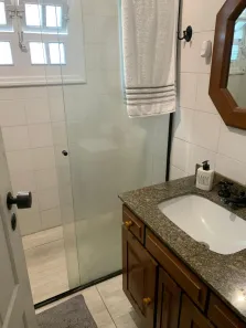Casa de Condomínio com 3 Quartos para alugar, 450m² no Parque Califórnia, Campos dos Goytacazes
