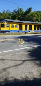 Fazenda / Sítio / Chácara com 3 Quartos à venda, 400m² no Papucaia, Cachoeiras de Macacu