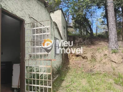 Fazenda / Sítio / Chácara com 2 Quartos à venda, 90m² no Jardim Maracanã, Atibaia