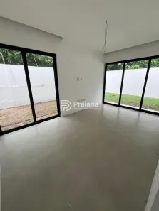 Casa com 4 Quartos à venda, 250m² no Guarajuba (Monte Gordo), Camaçari