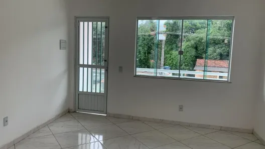 com 2 Quartos para alugar, 60m² no Araçatiba, Maricá