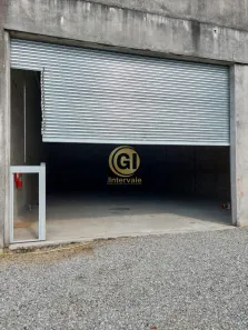 Galpão / Depósito / Armazém para alugar, 290m² no Centro, Taubaté