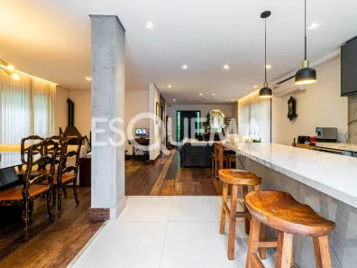 Casa de Vila com 3 Quartos à venda, 275m² no Moema, São Paulo