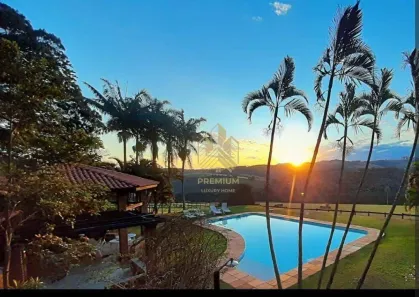 Fazenda / Sítio / Chácara com 9 Quartos para alugar, 10000m² no Jardim Brogotá, Atibaia