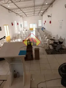 Loja / Salão / Ponto Comercial à venda, 180m² no Piracangaguá, Taubaté