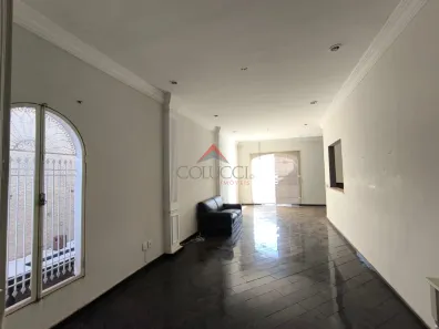 Sobrado com 3 Quartos para alugar, 432m² no Centro, Araçatuba