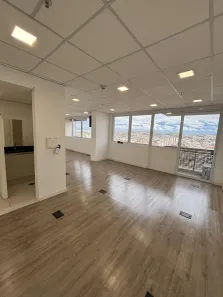 Conjunto Comercial / Sala para alugar, 66m² no Vila Homero Thon, Santo André