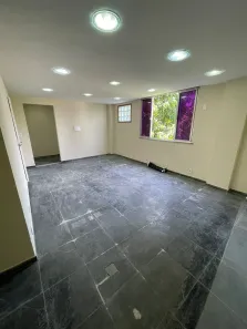 Conjunto Comercial / Sala para alugar, 25m² no Jardim Vinte e Cinco de Agosto, Duque de Caxias