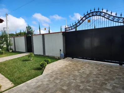 Fazenda / Sítio / Chácara com 4 Quartos para alugar, 1600m² no Campina do Taquaral, São José dos Pinhais