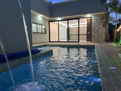 Casa de Condomínio com 4 Quartos à venda, 280m² no , Abadia de Goiás