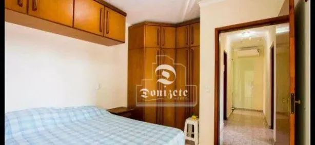 Sobrado com 3 Quartos para venda ou aluguel, 180m² no Parque Novo Oratório, Santo André