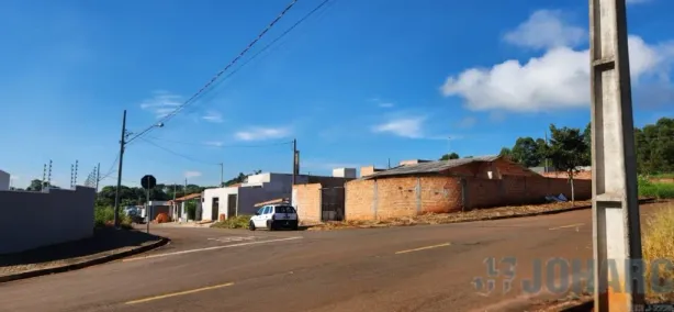 Terreno / Lote / Condomínio à venda, 303m² no Núcleo Habitacional Adriano Correia, Apucarana