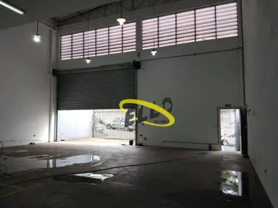Galpão / Depósito / Armazém para alugar, 232m² no Jardim Fontana, Cotia
