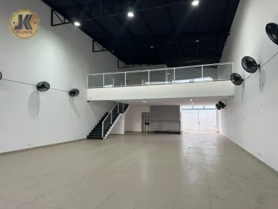 Galpão / Depósito / Armazém para alugar, 324m² no Jardim Europa, Jaguariúna