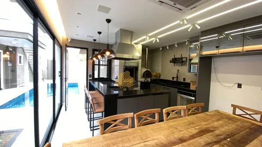 Casa de Condomínio com 3 Quartos à venda, 313m² no Lancaster, Foz do Iguaçu