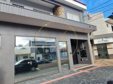 Conjunto Comercial / Sala para alugar, 60m² no Zona 03, Maringá