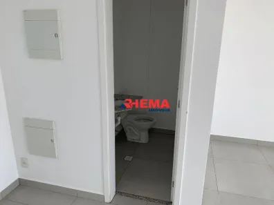 Conjunto Comercial / Sala para alugar, 41m² no Vila Mathias, Santos