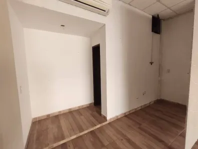 Loja / Salão / Ponto Comercial para alugar, 35m² no Centro, Itaguaí