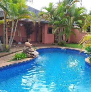 Casa de Condomínio com 4 Quartos para venda ou aluguel, 420m² no Jardim do Golf I, Jandira