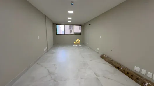 Conjunto Comercial / Sala para alugar, 33m² no Praia da Costa, Vila Velha