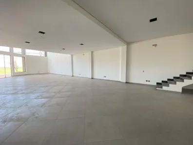 Galpão / Depósito / Armazém para alugar, 470m² no Ipanema, Araçatuba