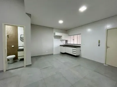 Kitnet com 1 Quarto para alugar, 30m² no Parque Novo Mundo, Americana