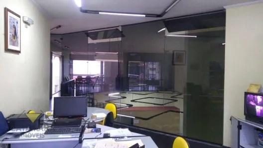 Prédio Inteiro à venda, 600m² no Centro, Arujá