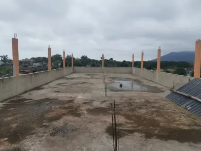 Conjunto Comercial / Sala com 1 Quarto à venda, 600m² no Balneario de Birigui, Mongaguá