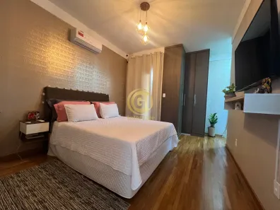 Sobrado com 4 Quartos à venda, 263m² no Residencial Santa Paula, Jacareí