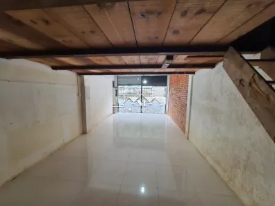 Loja / Salão / Ponto Comercial com 1 Quarto para alugar, 58m² no Centro, Petrópolis