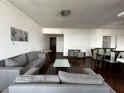 Apartamento com 3 Quartos para alugar, 212m² no São José, Aracaju
