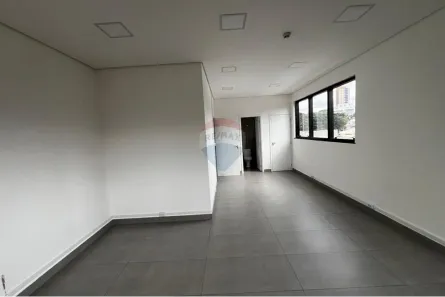 Conjunto Comercial / Sala para alugar, 34m² no Jardim Pilar, Mauá