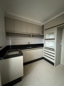 Apartamento com 2 Quartos para alugar, 66m² no Areias, Camboriú