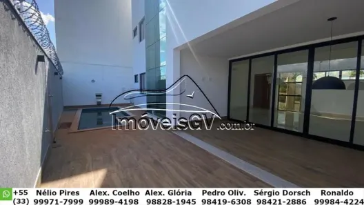 Casa com 4 Quartos à venda, 330m² no Santo Agostinho, Governador Valadares