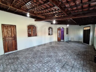Casa com 3 Quartos para alugar, 162m² no São Conrado, Aracaju