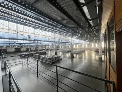 Galpão / Depósito / Armazém para alugar, 10200m² no Centro, Diadema