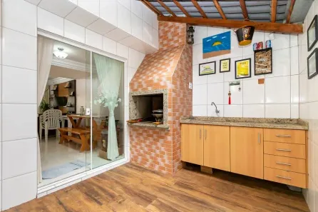 Sobrado com 3 Quartos à venda, 105m² no Parque Paraíso, Itapecerica da Serra