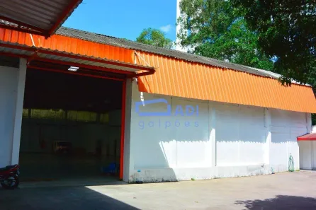 Galpão / Depósito / Armazém para venda ou aluguel, 2300m² no Jardim Itaquiti, Barueri