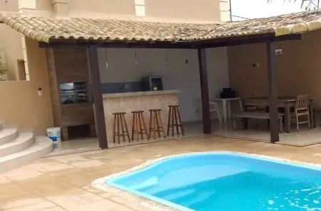Sobrado com 4 Quartos para alugar, 300m² no , Armação dos Búzios