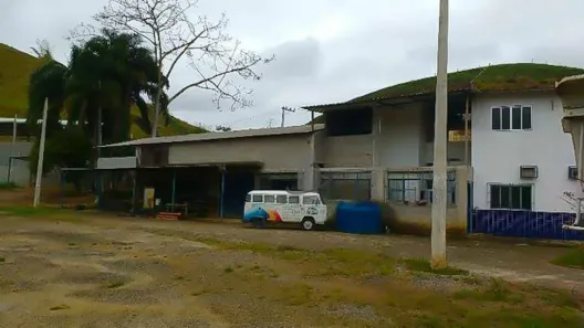 Galpão / Depósito / Armazém à venda, 308m² no Ponte Preta, Barra do Piraí