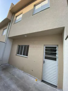 Casa de Condomínio com 2 Quartos à venda, 90m² no Vila Amélia, Poá