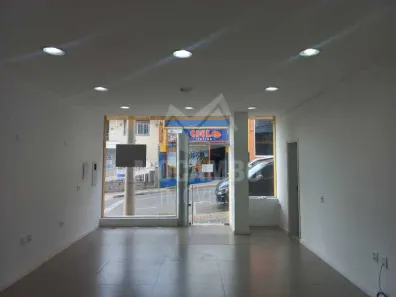 Loja / Salão / Ponto Comercial para alugar, 62m² no Centro, Itatiba