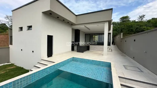 Casa com 3 Quartos à venda, 222m² no Jardins Nápoles, Senador Canedo