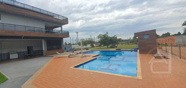 Fazenda / Sítio / Chácara com 5 Quartos à venda, 668m² no Chácara Santa Maria, Cambé