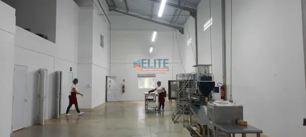 Casa Comercial à venda, 560m² no Rio da Areia (Bacaxá), Saquarema