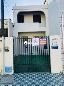 Casa com 3 Quartos para alugar, 170m² no José Bonifácio, Fortaleza