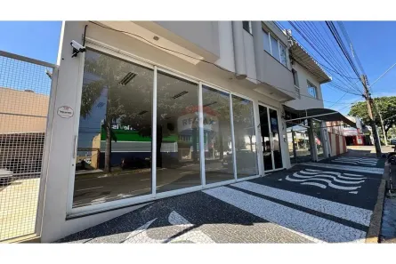 Conjunto Comercial / Sala para alugar, 195m² no Jardim Belvedere, Araras