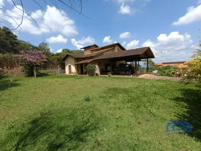 Fazenda / Sítio / Chácara com 3 Quartos à venda, 1000m² no , Mairinque