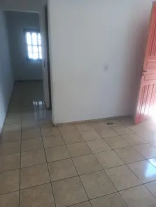 Casa de Vila com 5 Quartos à venda, 210m² no Jardim Planalto, Carapicuíba