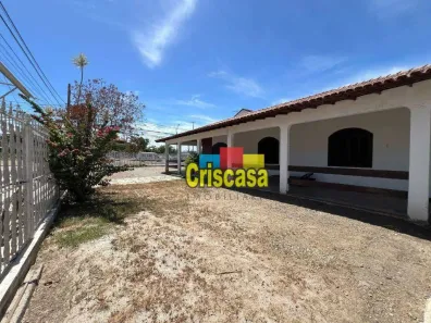 Casa com 3 Quartos para alugar, 160m² no Recreio, Rio das Ostras